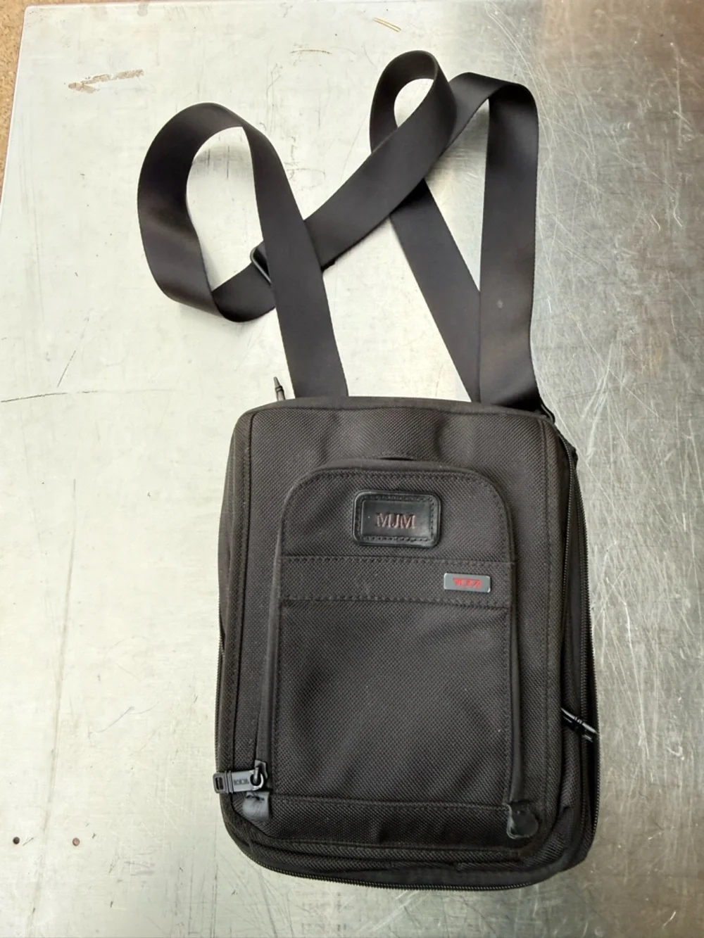 Tumi Black Crossbody Shoulder Bag iPad Messenger Bag